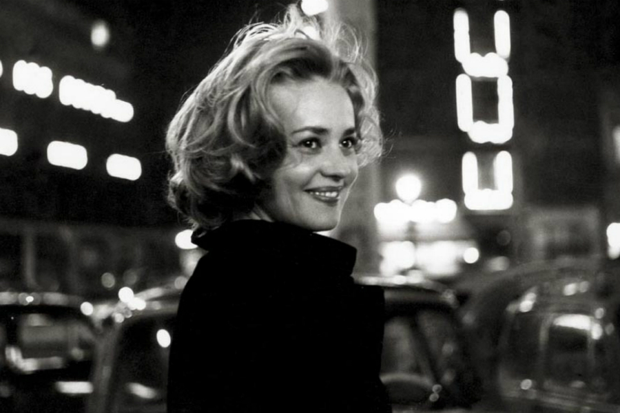 Jeanne Moreau in New Wave thriller Lift to the Scaffold (1958)