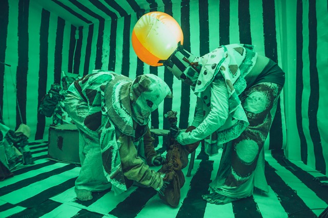 Marvin Gaye Chetwynd, Jesus and Barabbas puppet show, 9 October 2014. Copyright the artist, courtesy Sadie Coles HQ, London.
